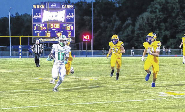 Matthew Hillstock breaks loose against Wren.
Mark Beery | The Easley Progress