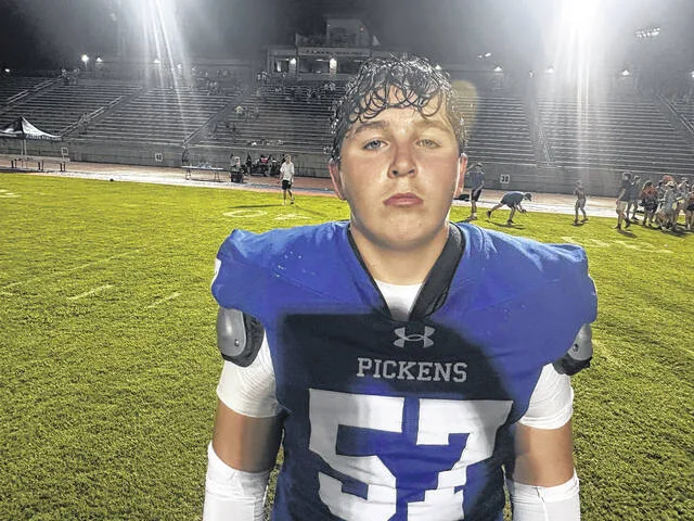 Pickens pulls away from Easley in 4th quarter, 61-41